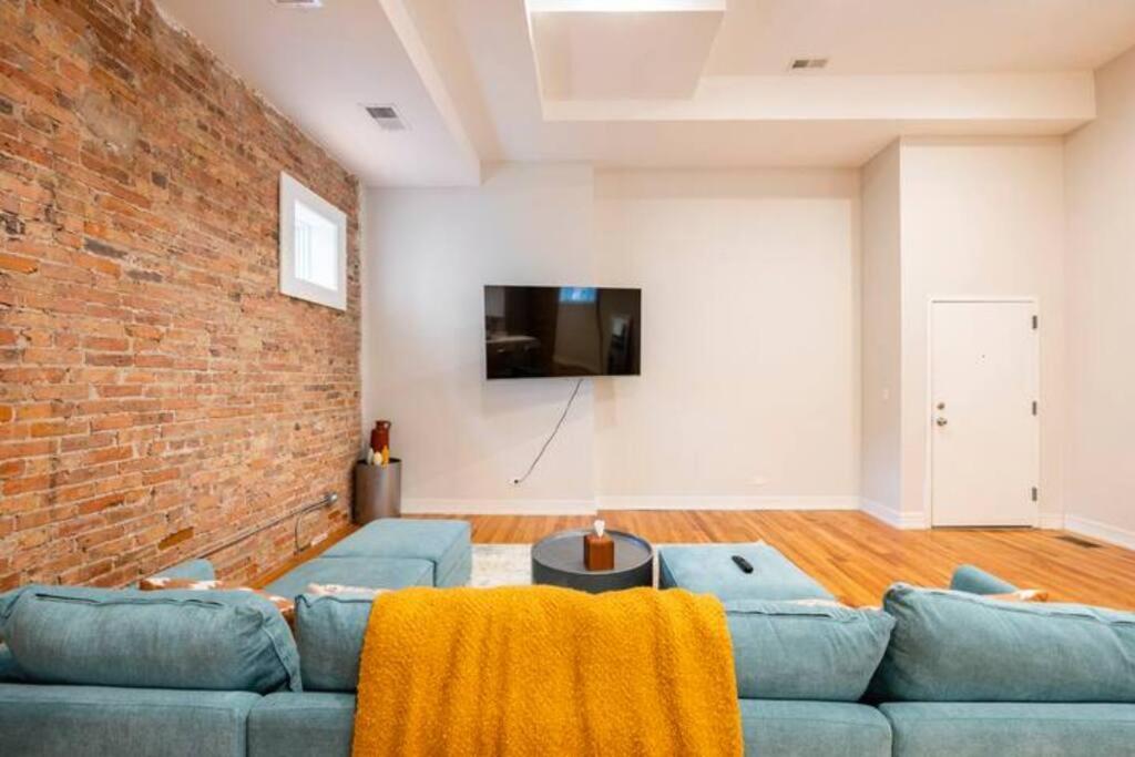 Luxurious Downtown 3 Bed 2 Bth Apartment ชิคาโก ภายนอก รูปภาพ